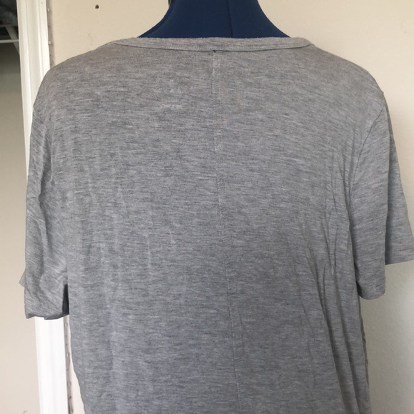 Simple grey loose tee - Picture 3 of 4